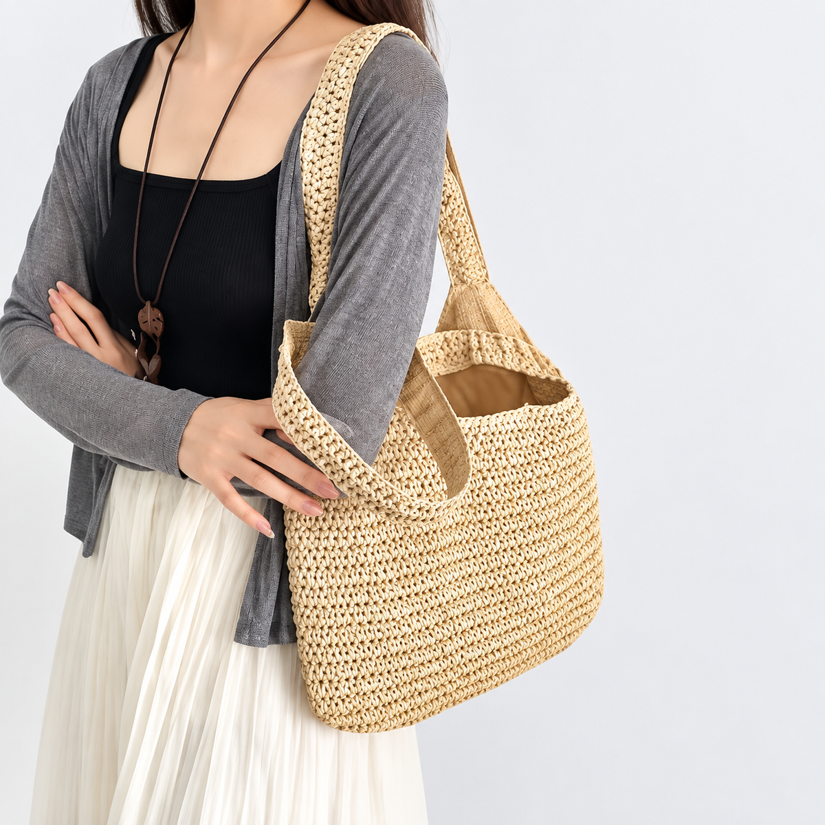 Women's Woven Straw Tote Bag, Large Capacity Rattan Shoulder Handbag with Adjustable Strap for Beach, Travel & Summer Use